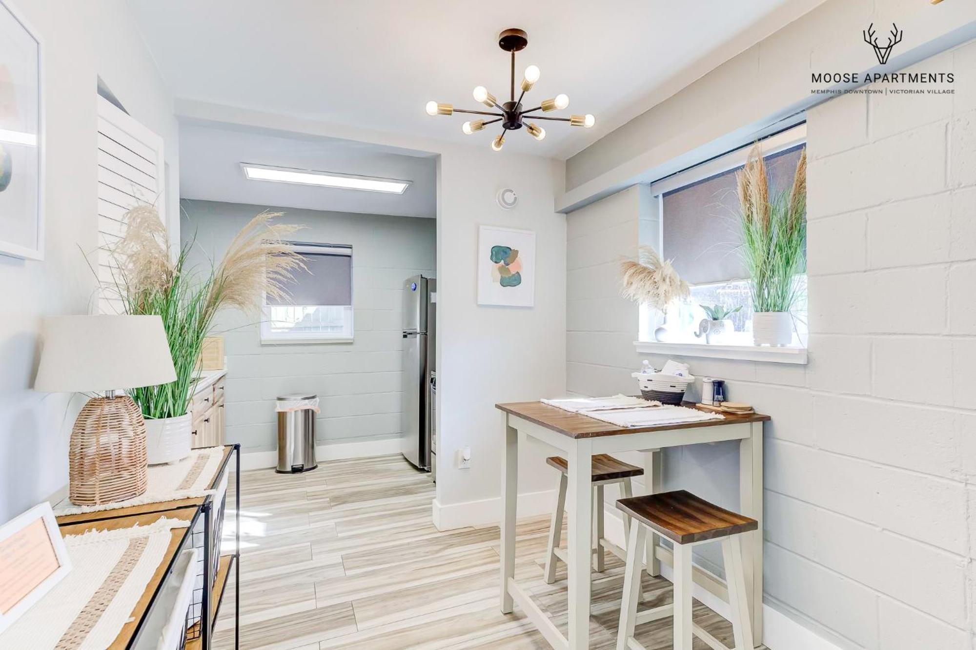 The Moose #6 - Modern Luxe Studio With Free Parking & King Bed Memphis Eksteriør bilde